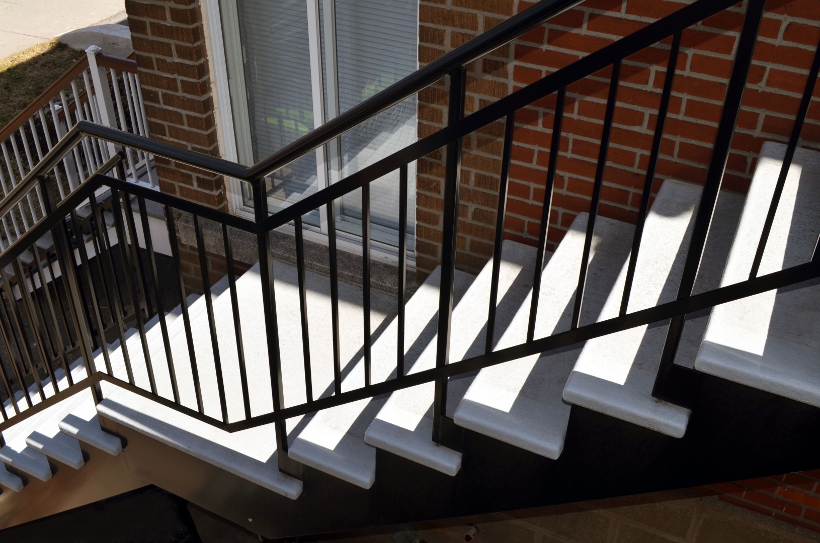 Escaliers en aluminium soudé | Montréal | Bell Aluminium